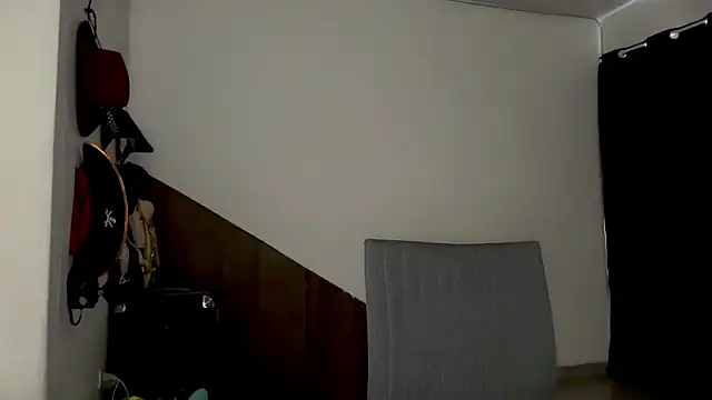 MarcellaGriffin online show from 10/28/25, 07:16