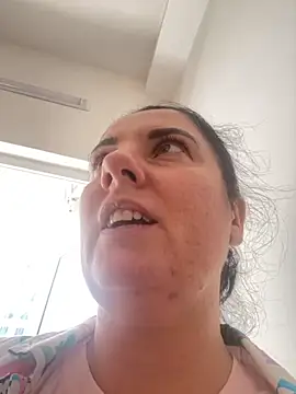 alisiaparril online show from 11/13/25, 05:17