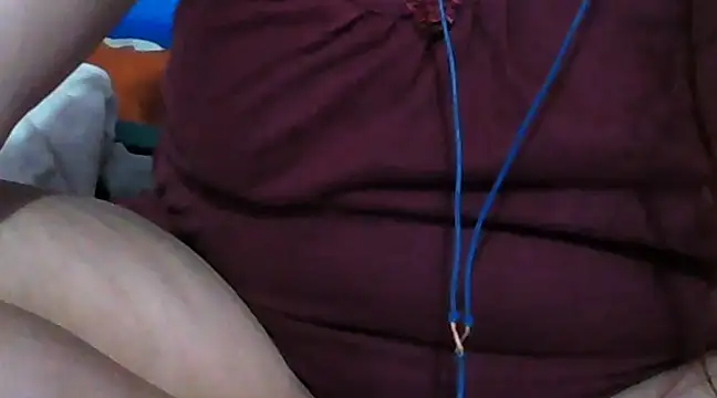 Snapshot of giga-bite chatting on 02/10/25, 06:03 giga-bite online show from 02/10/25, 06:03