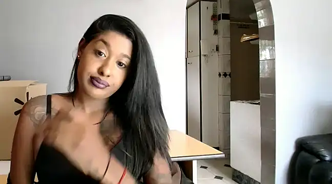 Lisaabrown  online show from 12/10/24, 07:37