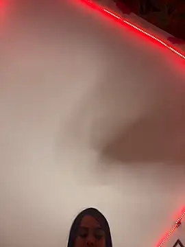 Emma Brown 12 online show from 10/28/25, 08:44