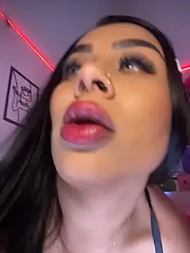 Emma Brown 12 online show from 11/06/25, 09:26