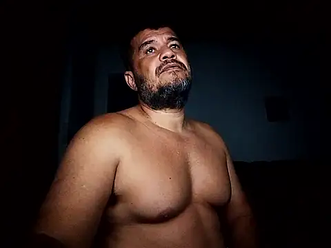 tarra122 online show from 04/13/26, 03:01