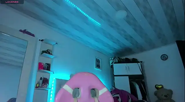 Snapshot of briitany_hot chatting on 03/09/25, 11:14 briitany hot online show from 03/09/25, 11:14