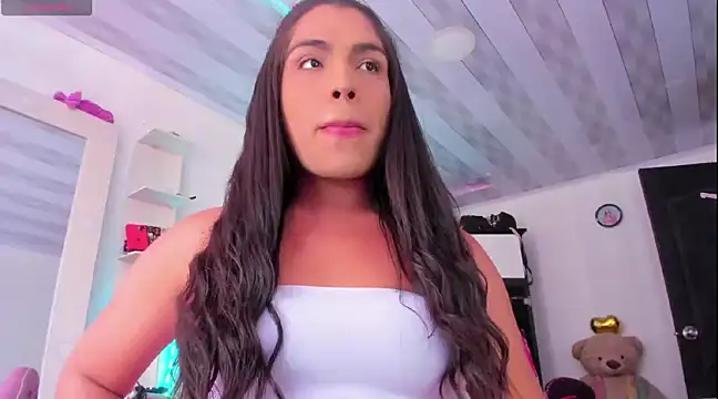 Snapshot of briitany_hot chatting on 03/12/25, 07:59 briitany hot online show from 03/12/25, 07:59