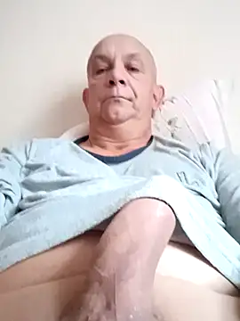 bigcock marusz online show from 10/17/25, 06:38