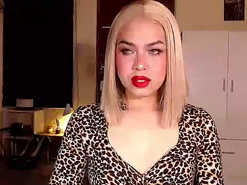 MistressLuna1 online show from 03/22/25, 09:21