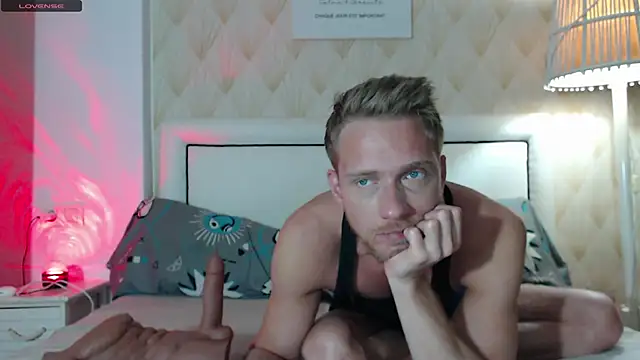 JessicaSteve online show from 11/13/25, 03:55