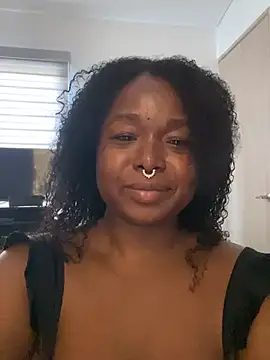 Snapshot of TanishaEvans chatting on 07/03/26, 01:39 TanishaEvans online show from 07/03/26, 01:39