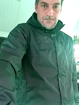 Snapshot of Arges20 chatting on 11/27/25, 02:08 Arges20 online show from 11/27/25, 02:08