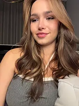 Snapshot of stefannichka chatting on 04/14/26, 08:04 stefannichka online show from 04/14/26, 08:04