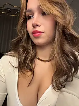 Snapshot of stefannichka chatting on 04/27/26, 08:18 stefannichka online show from 04/27/26, 08:18