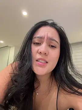 Snapshot of Nina_lovi chatting on 06/30/26, 12:11 Nina lovi online show from 06/30/26, 12:11