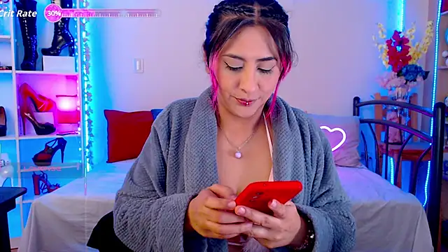Snapshot of Annie_p chatting on 06/05/26, 12:17 Annie p online show from 06/05/26, 12:17