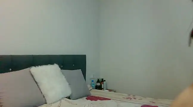 MonikaXXJoy online show from 02/12/25, 05:58