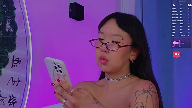 Snapshot of a11yson chatting on 01/07/25, 06:14 a11yson online show from 01/07/25, 06:14