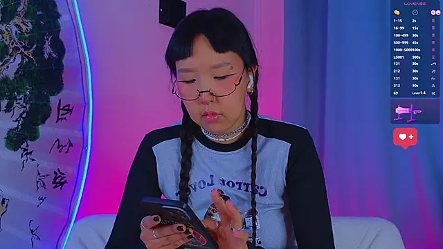 Snapshot of a11yson chatting on 01/18/25, 12:26 a11yson online show from 01/18/25, 12:26