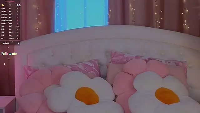 Snapshot of a11yson chatting on 02/21/25, 01:22 a11yson online show from 02/21/25, 01:22