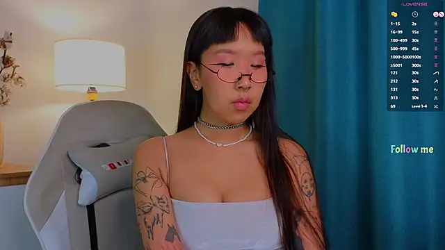 Snapshot of a11yson chatting on 03/13/25, 11:41 a11yson online show from 03/13/25, 11:41