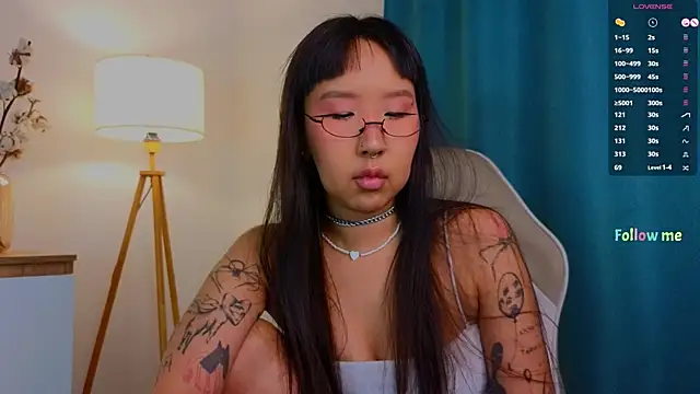 Snapshot of a11yson chatting on 03/13/25, 02:44 a11yson online show from 03/13/25, 02:44