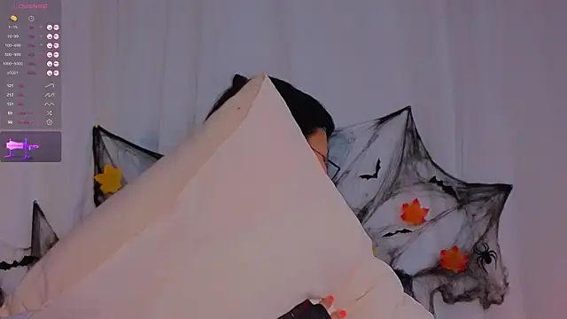 Snapshot of a11yson chatting on 10/23/25, 03:00 a11yson online show from 10/23/25, 03:00