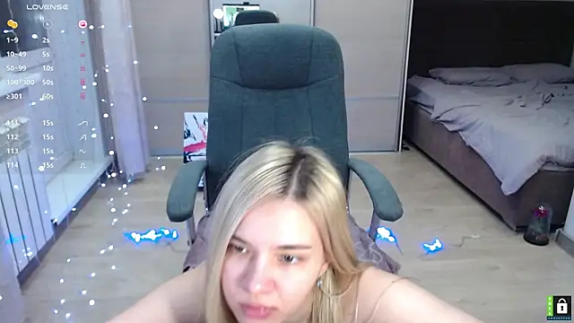 Lana  Nova online show from 01/24/25, 11:15