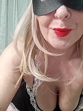 Vivian115 online show from 11/21/25, 06:50