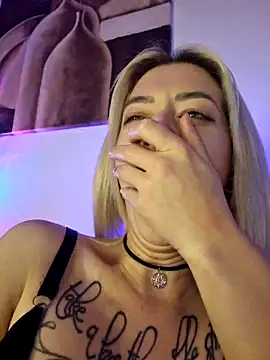 Fuck-Gina online show from 03/09/25, 03:22