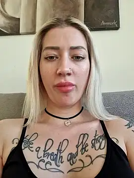 Fuck-Gina online show from 03/09/25, 04:11