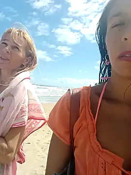 Luna-Natural online show from 02/05/25, 04:36