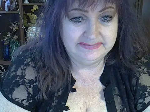 Snapshot of ElenaZed chatting on 01/24/25, 10:32 ElenaZed online show from 01/24/25, 10:32