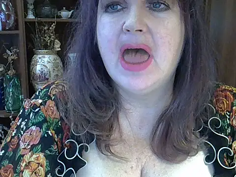 Snapshot of ElenaZed chatting on 02/04/25, 08:13 ElenaZed online show from 02/04/25, 08:13