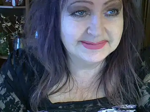 Snapshot of ElenaZed chatting on 02/18/25, 07:32 ElenaZed online show from 02/18/25, 07:32