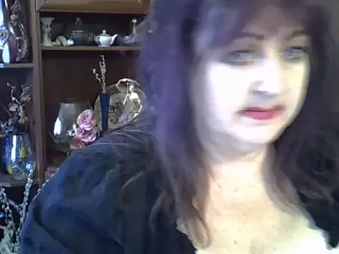 Snapshot of ElenaZed chatting on 02/26/25, 10:04 ElenaZed online show from 02/26/25, 10:04