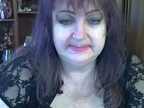 Snapshot of ElenaZed chatting on 03/02/25, 10:56 ElenaZed online show from 03/02/25, 10:56