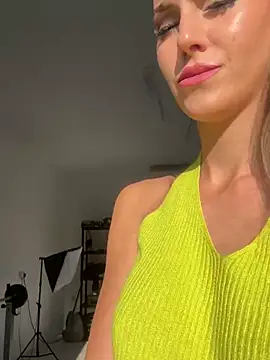 nicole 98 online show from 02/26/26, 03:11