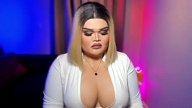 KarolinaThompson online show from 03/05/25, 09:05