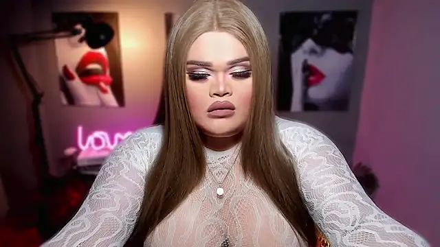 KarolinaThompson online show from 10/21/25, 04:57