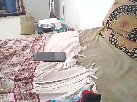 Snapshot of Kumarjay330 chatting on 11/04/25, 05:56 Kumarjay330 online show from 11/04/25, 05:56