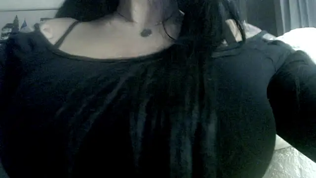 Snapshot of stormylana chatting on 04/15/26, 07:37 stormylana online show from 04/15/26, 07:37