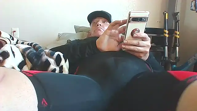 Snapshot of timothygonterman chatting on 03/10/25, 04:25 timothygonterman online show from 03/10/25, 04:25