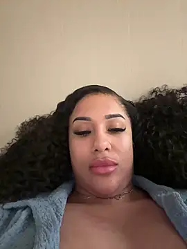 Snapshot of Cocobabexxx chatting on 12/20/25, 09:00 Cocobabexxx online show from 12/20/25, 09:00