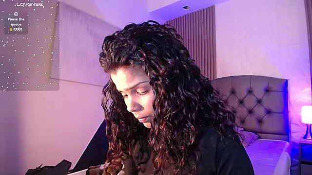 ximena diaz online show from 01/24/25, 09:05