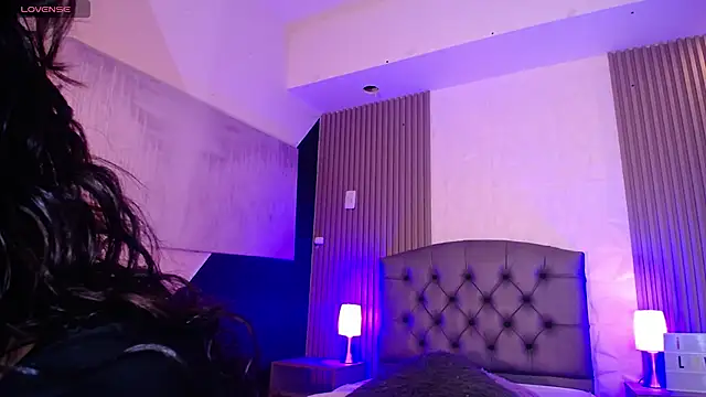 ximena diaz online show from 02/12/25, 07:24