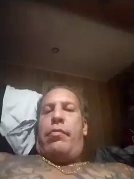 trucker1979 online show from 10/20/25, 12:44