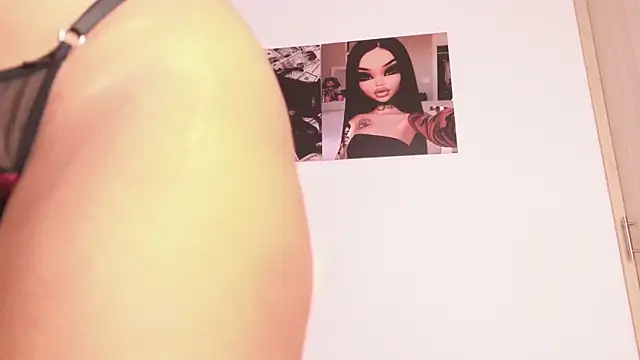 Ariana lopezz online show from 07/08/26, 08:46