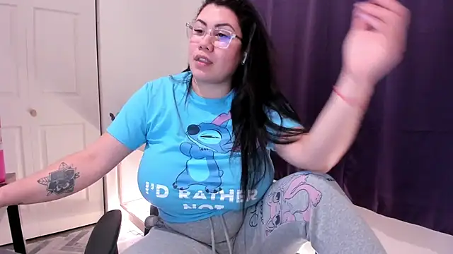 Snapshot of Bigt3ti chatting on 01/11/25, 08:11 Bigt3ti online show from 01/11/25, 08:11