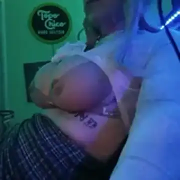 LovingLori online show from 02/11/26, 12:26