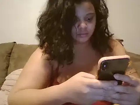 Snapshot of beautylovess chatting on 03/14/25, 12:54 beautylovess online show from 03/14/25, 12:54