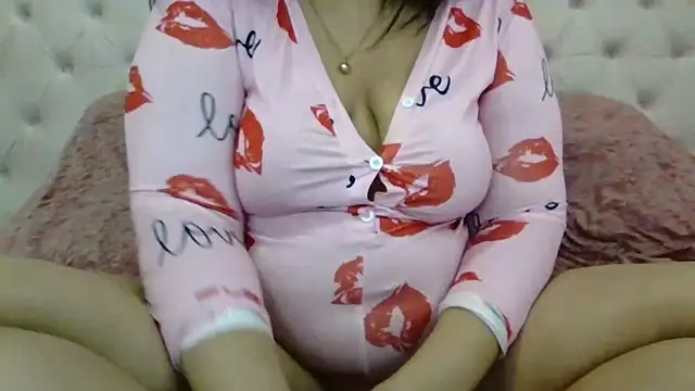 beautylovess online show from 03/20/26, 04:12